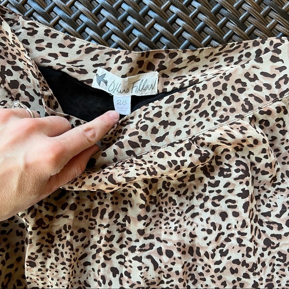 OTHERS FOLLOW | Leopard Chiffon High Low Skirt - Picture 9 of 12